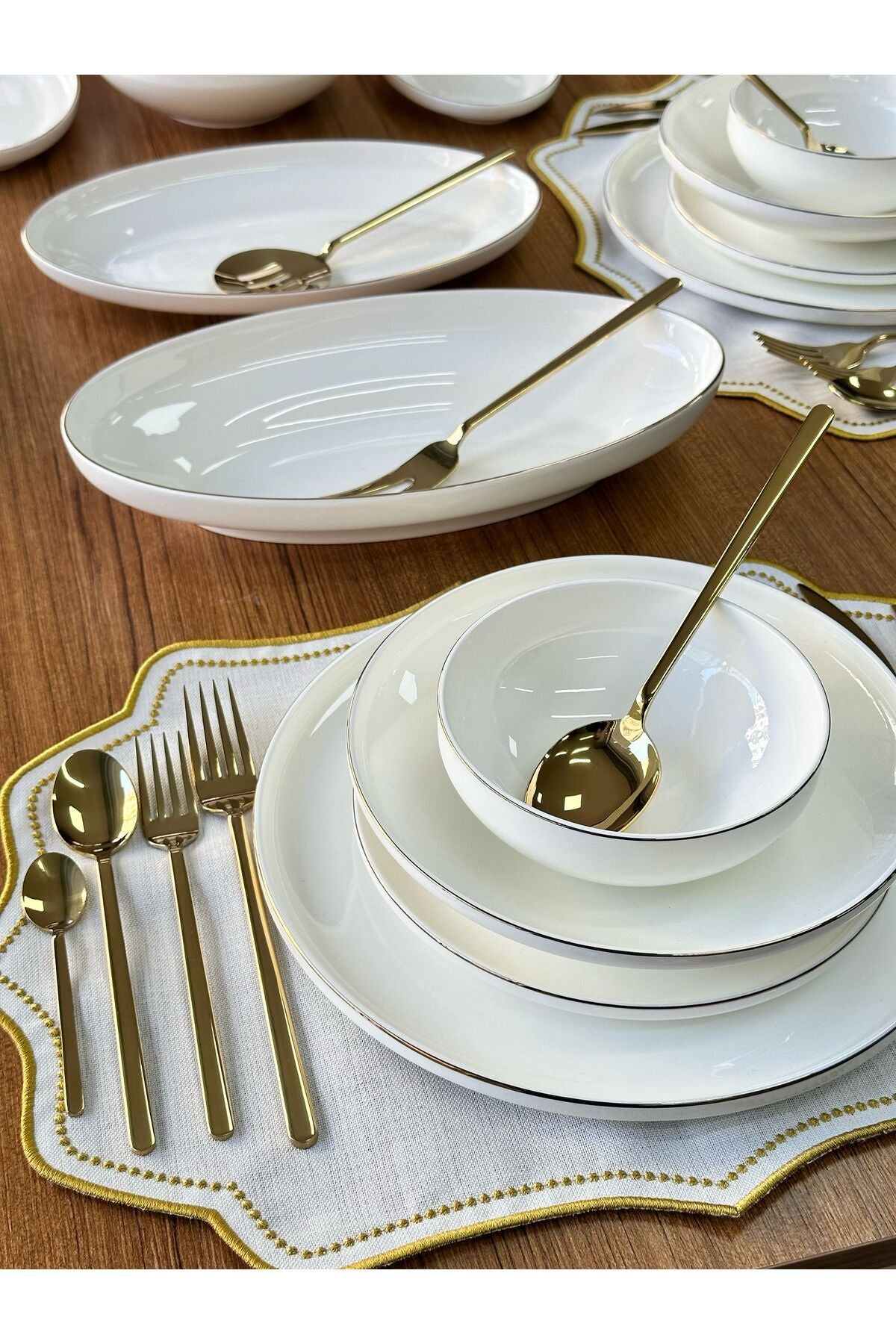 Yemek Takımı 84 Parça 6 Kişilik Bella Gold