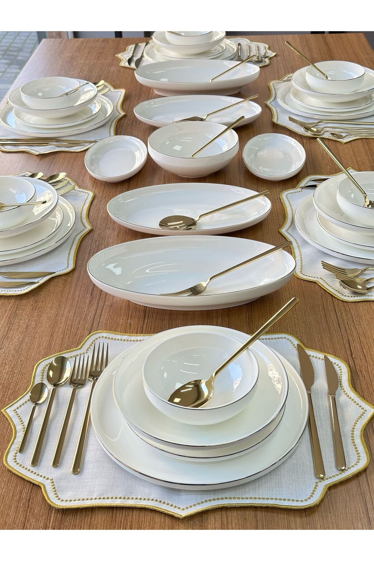 Yemek Takımı 84 Parça 6 Kişilik Bella Gold