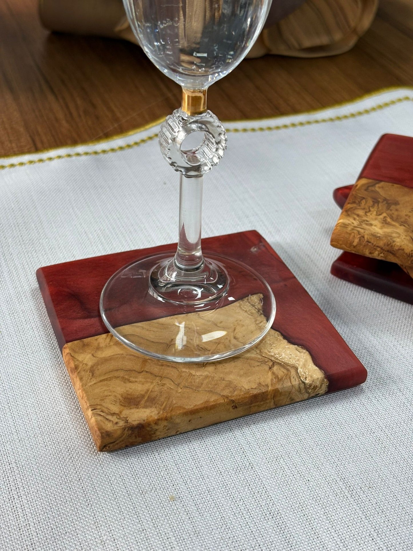 Doğal Efektli Kare Epoksi Bardak Altlığı / Bordo