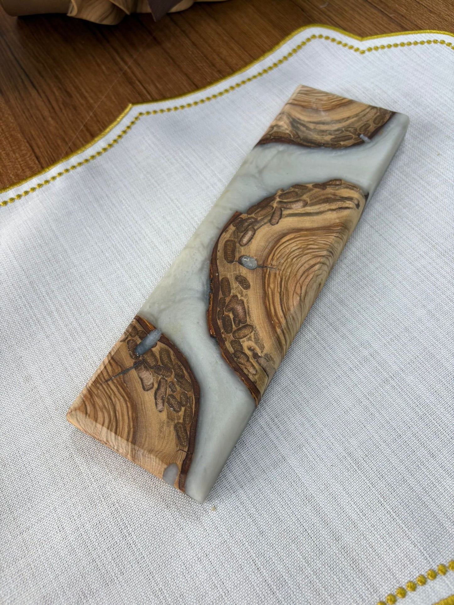 Doğal Efektli  Epoksi Mıknatıslı Bıçaklık / Krem