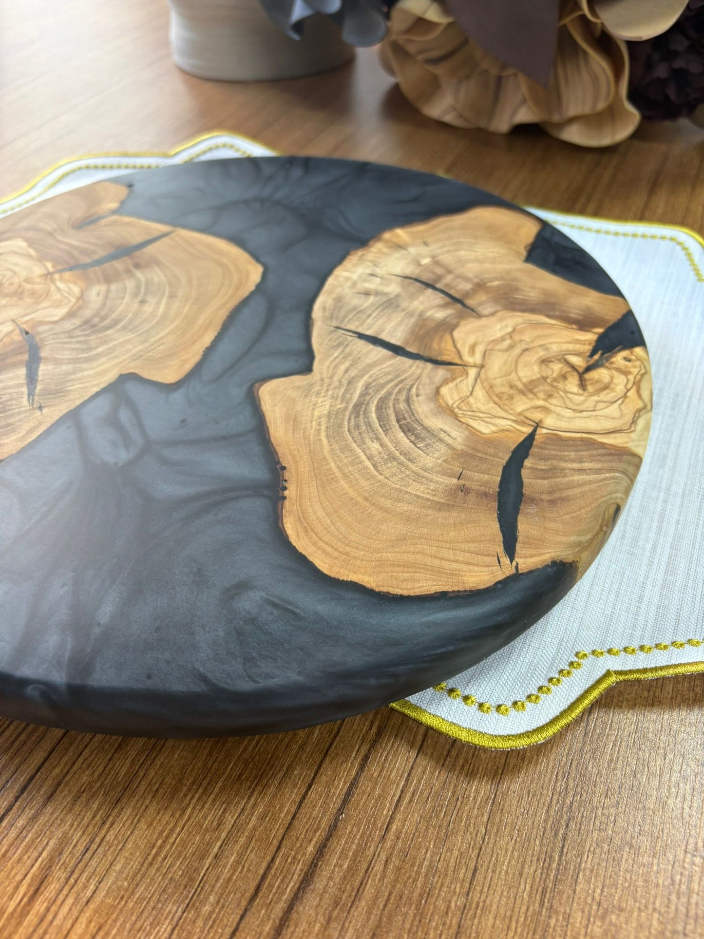 Doğal Efektli Yuvarlak Epoksi Sunumluk  / Dark / Orta Sunumluk /Servis