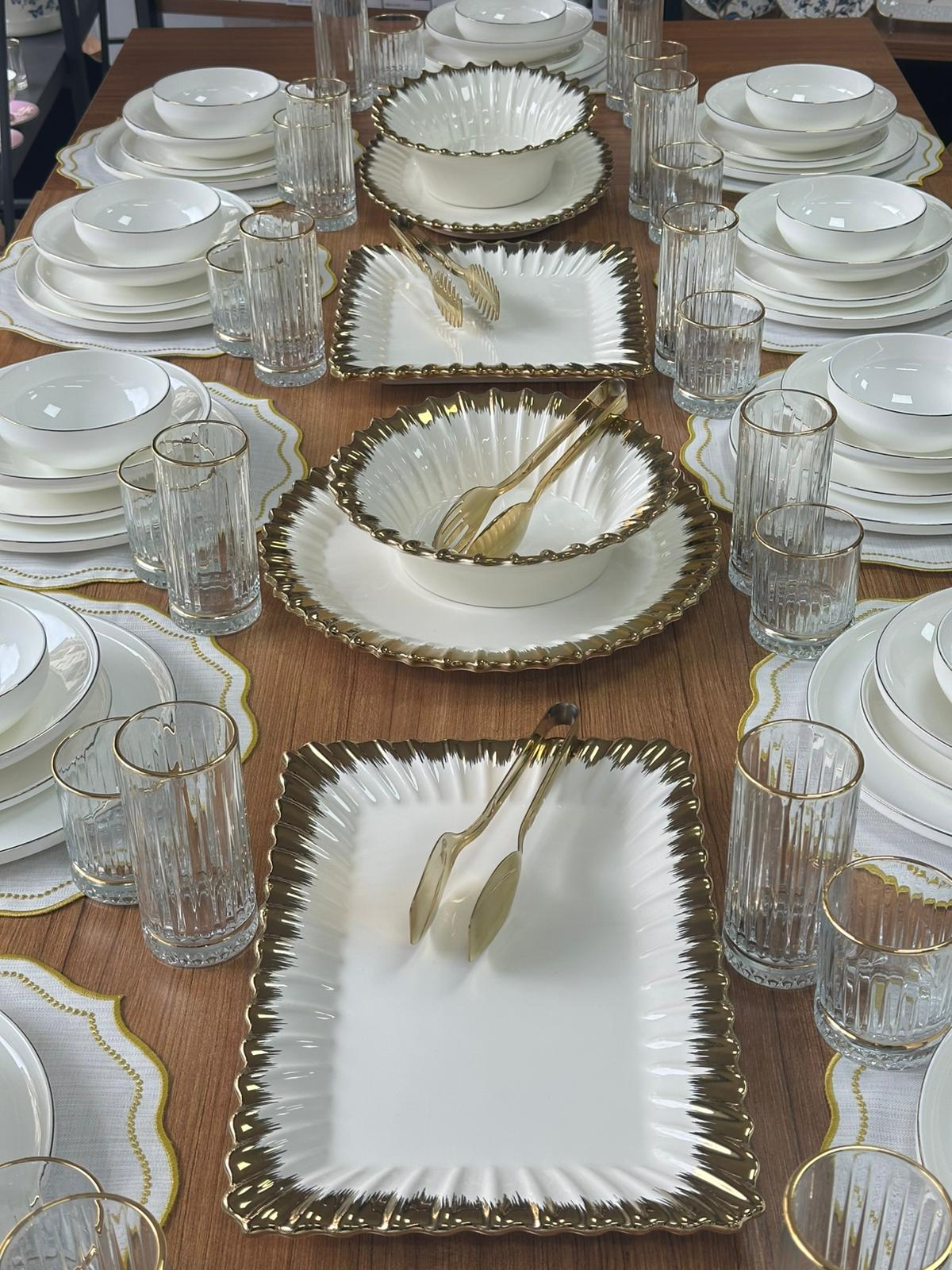 Yemek Takımı 93 Parça 12 Kişilik Bella Gold