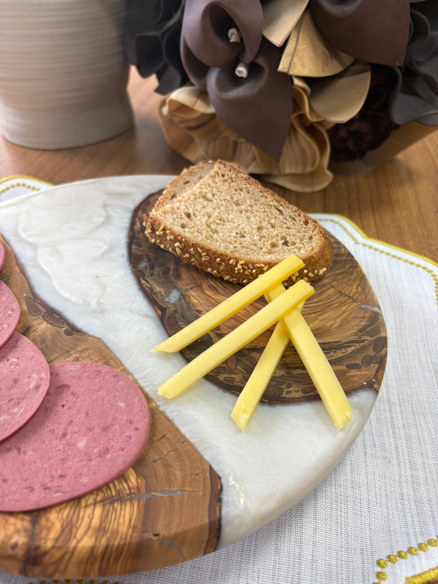 Doğal Efektli Yuvarlak Epoksi Sunumluk  / Krem / Orta Sunumluk /Servis